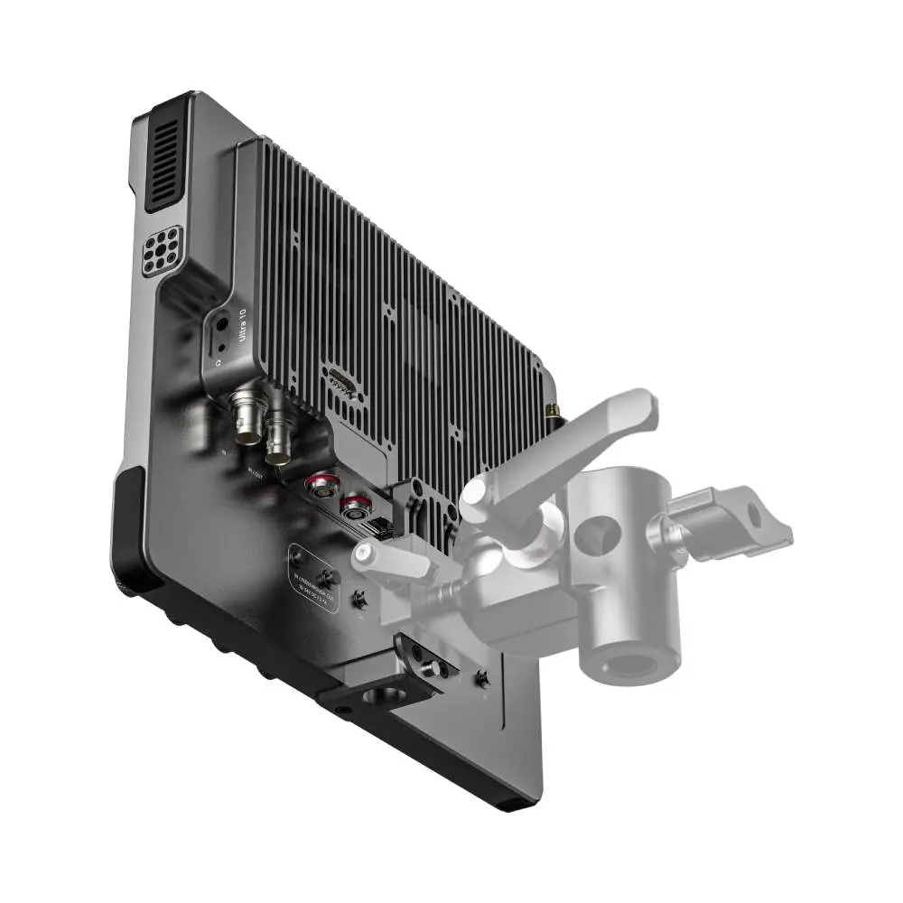 Ultra_10_-_Ultra_QR_Installed.webp