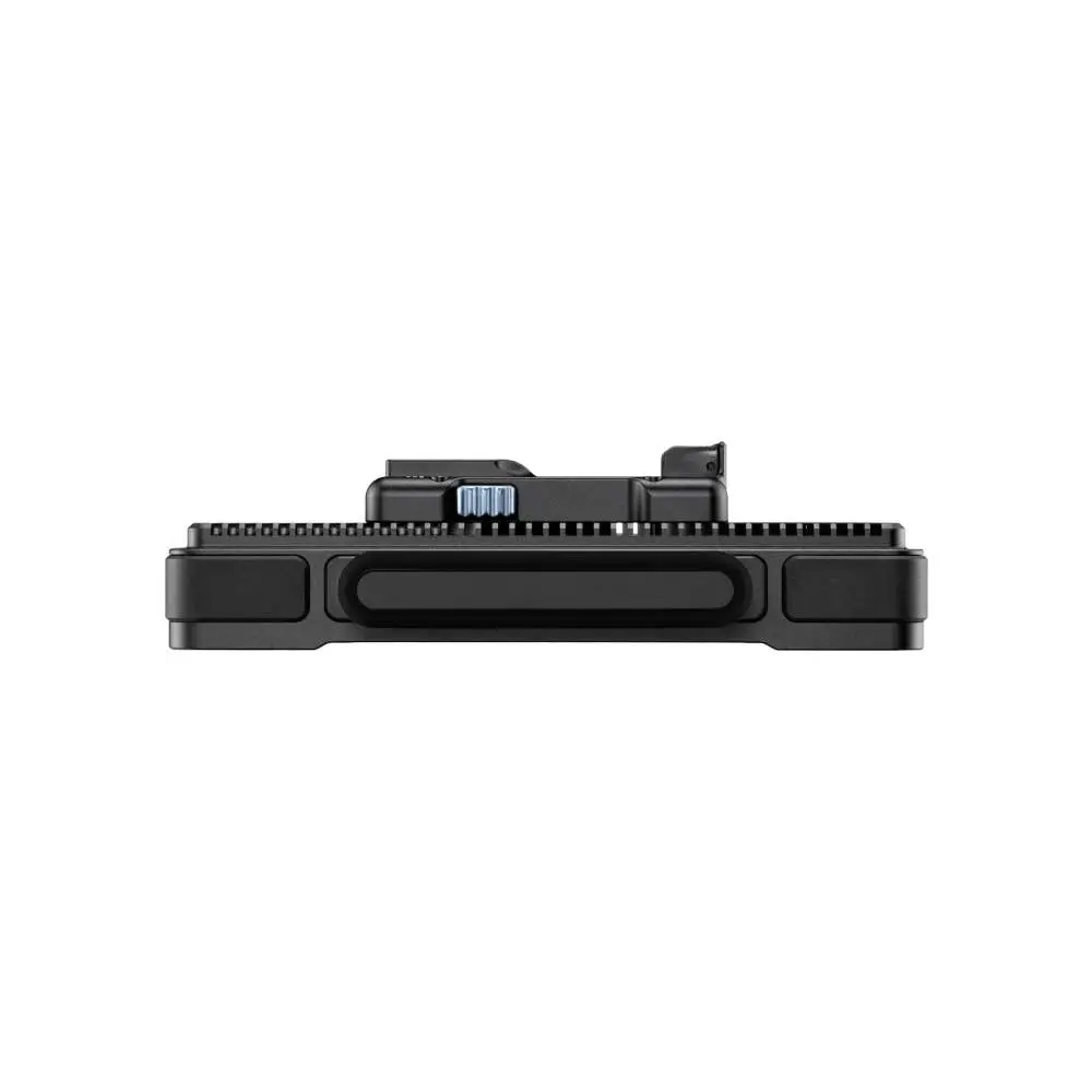 SmallHD_16-0728-VM_Ultra-7-Bolt-6-RX-750-V-Mount_Top_afa66f96-0600-4068-899f-299cebf7e83b.webp