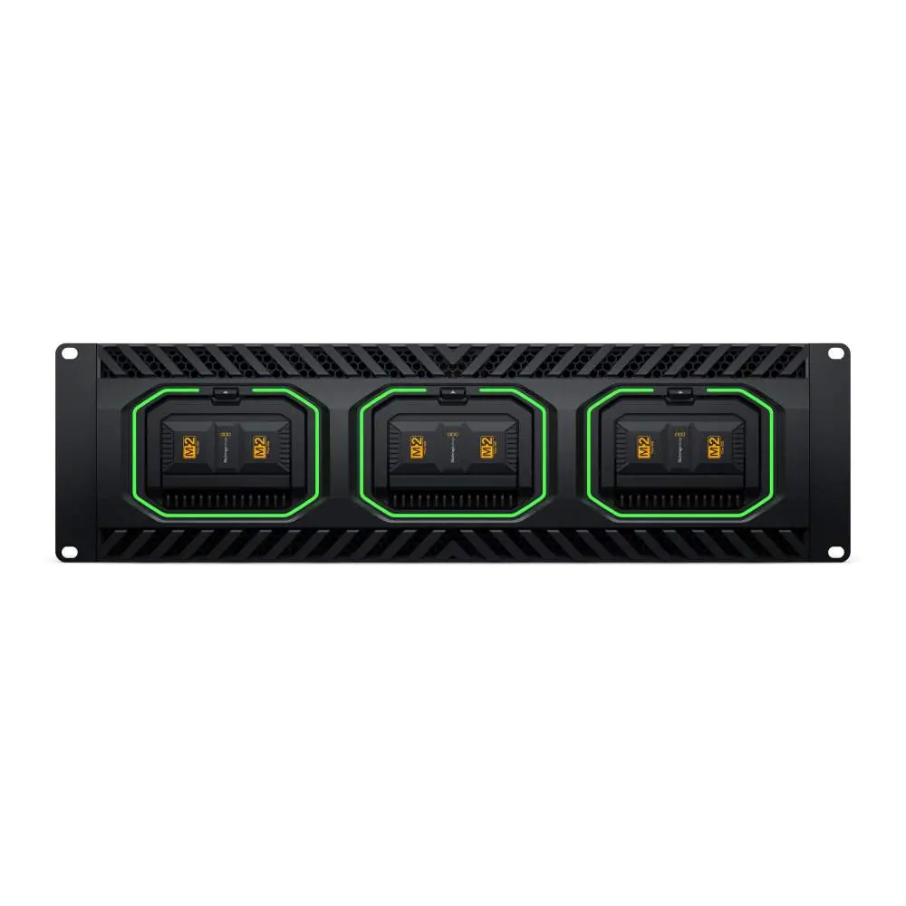 3-blackmagic-media-dock-ultra@2x (1).webp