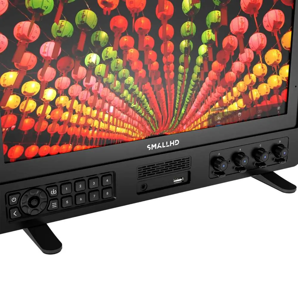 16-1601-OLED16-Front-Detail-On.webp