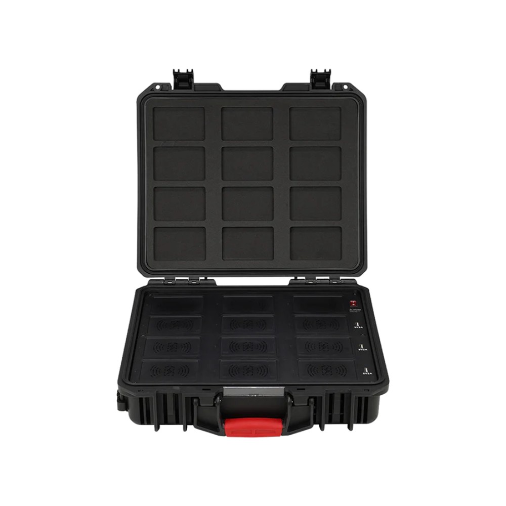 Aputure MC 4-Light Wireless Charging Case